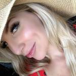 Sara Grace Profile Picture